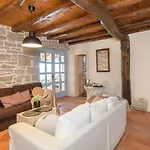 Stefani Villa Buje
