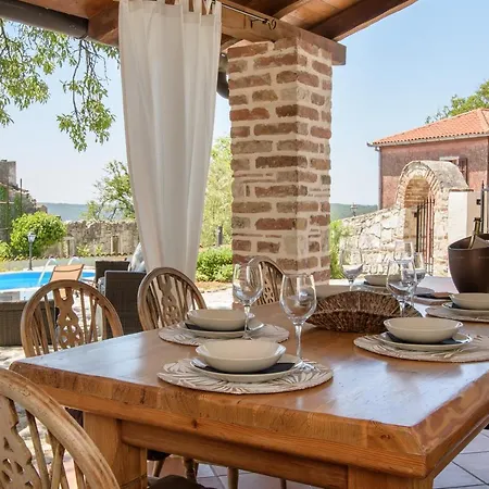 Stefani Villa Buje