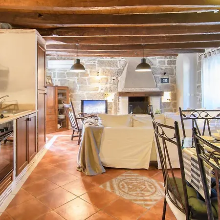 Stefani فيلة بوجي